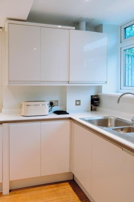 Modern 1br In Brixton - Just Renovated! * Londres