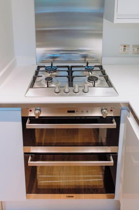 Modern 1br In Brixton - Just Renovated!